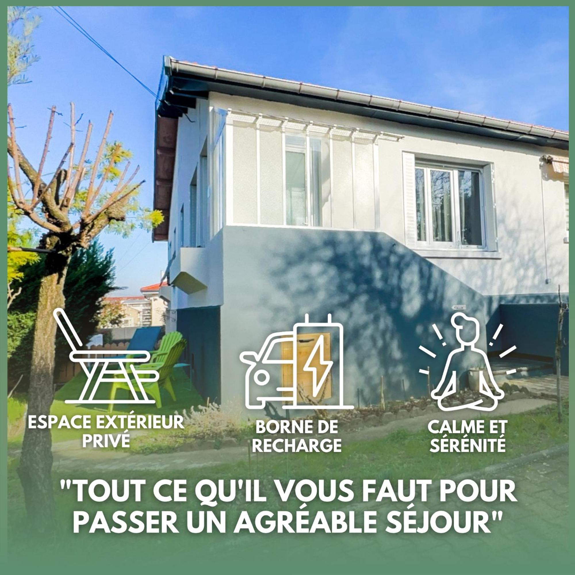 Vénissieux Serenity Suite חדר תמונה